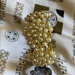 Gold and white bracelet